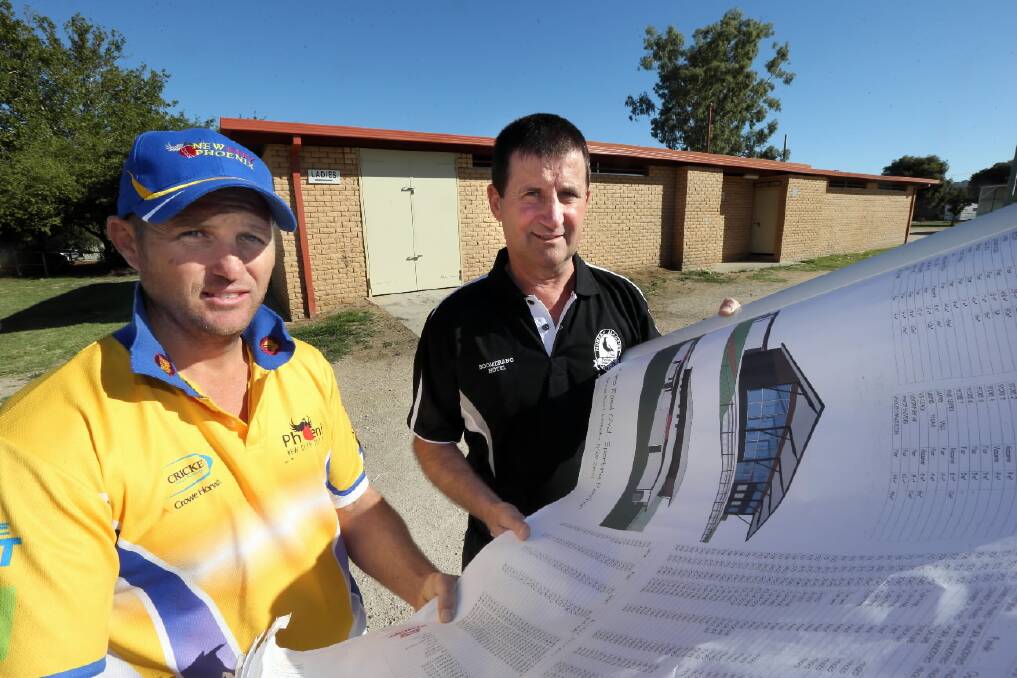 New City and Murray Magpies presidents, Rod Heriot and Ted Miller have plans for Urana Oval. Picture: PETER MERKESTEYN