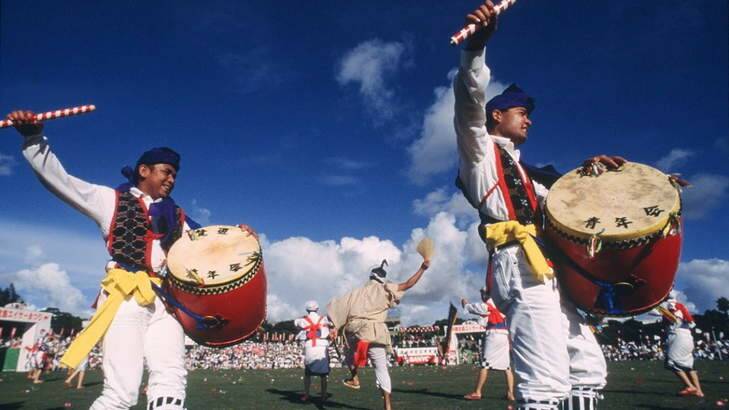 Eisa drum dance, Okinawa, Japan. Photo: Louise Southerden