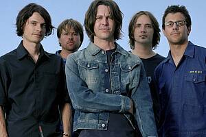 Powderfinger after releasing Odyssey Number Five in 2000.