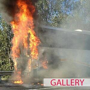 Hume Fwy bus fire