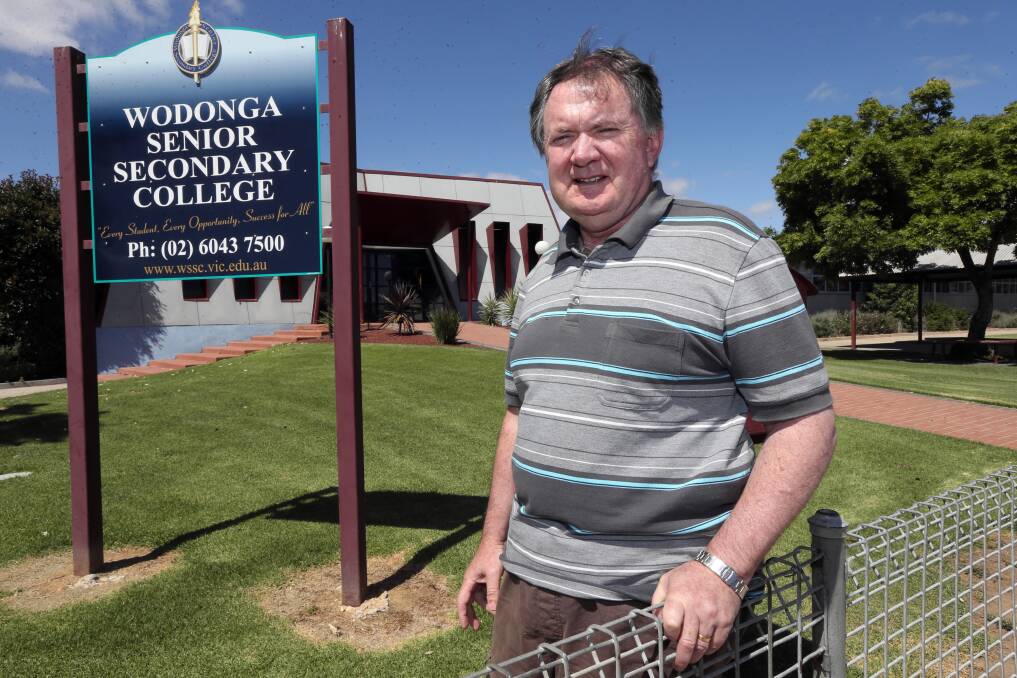 Wodonga Senior Secondary College principal Vern Hilditch supports changes to expulsion guidelines. Picture: PETER MERKESTEYN