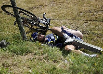 Injured ... Dutch cyclist Johnny Hoogerland at the Tour de France this year.