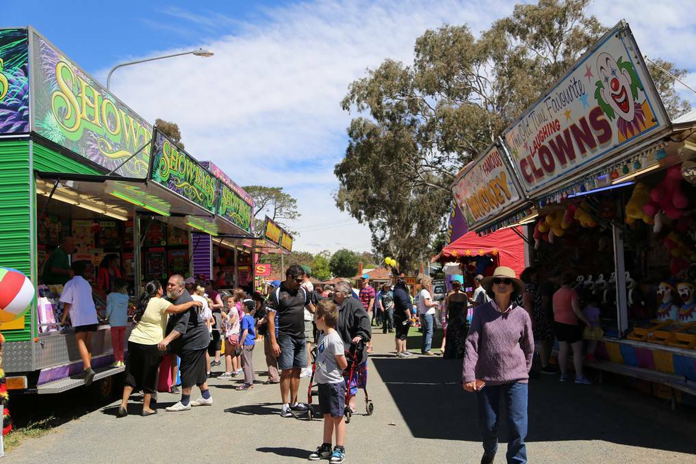QUEANBEYAN AGE: Sideshow Alley at the Queanbeyan Show.