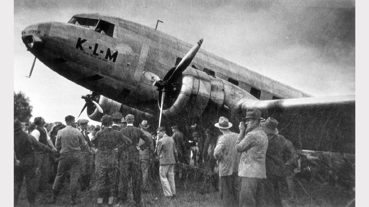 Albury became the focus of world attention in 1934 when a Dutch DC2 airliner became lost over the town on the night of October 23.  Operated by the Dutch airline KLM, the plane was competing in the London to Melbourne Centenary Air Race when its pilots became lost.  After hearing reports of the plane's plight, ABC radio station 2CO, now ABC Goulburn Murray, broadcast appeals for motorists to assemble at the Albury racecourse to light a makeshift landing field.  Guided by the car lights, The Uiver made a perfect landing and went on to finish second in the air race.  By saving the Uiver, a strong bond was forged between the Dutch and the people of Albury.  In 1979 the Rotary Club of Albury West secured an airliner similar in design to the Uiver and erected the plane at the Albury Airport where it remains today as a monument to that historic night.