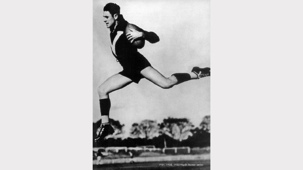 Bunton played 119 games for Fitzroy in the VFL, kicking 207 goals. He was subsequently named in the AFL's Team of the Century.