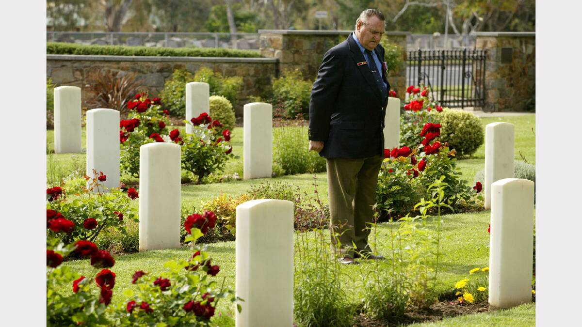 Keith Payne VC is in Albury to attend Remembrance Day. Picture: MATTHEW SMITHWICK