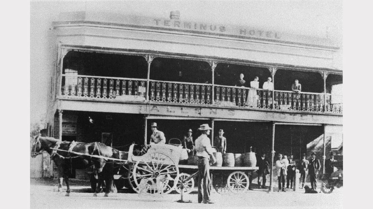 Wodonga's Terminus Hotel, circa 1920.