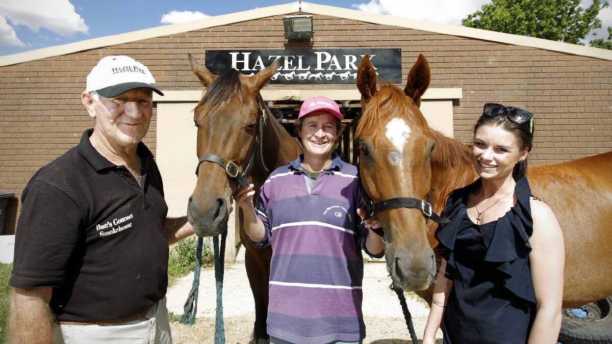 Albury horse trainer Donna Scott with dad Graham Hulm and daughter Danielle, and horses Hot To Handle and Our Happy Lad. Picture: BEN EYLES