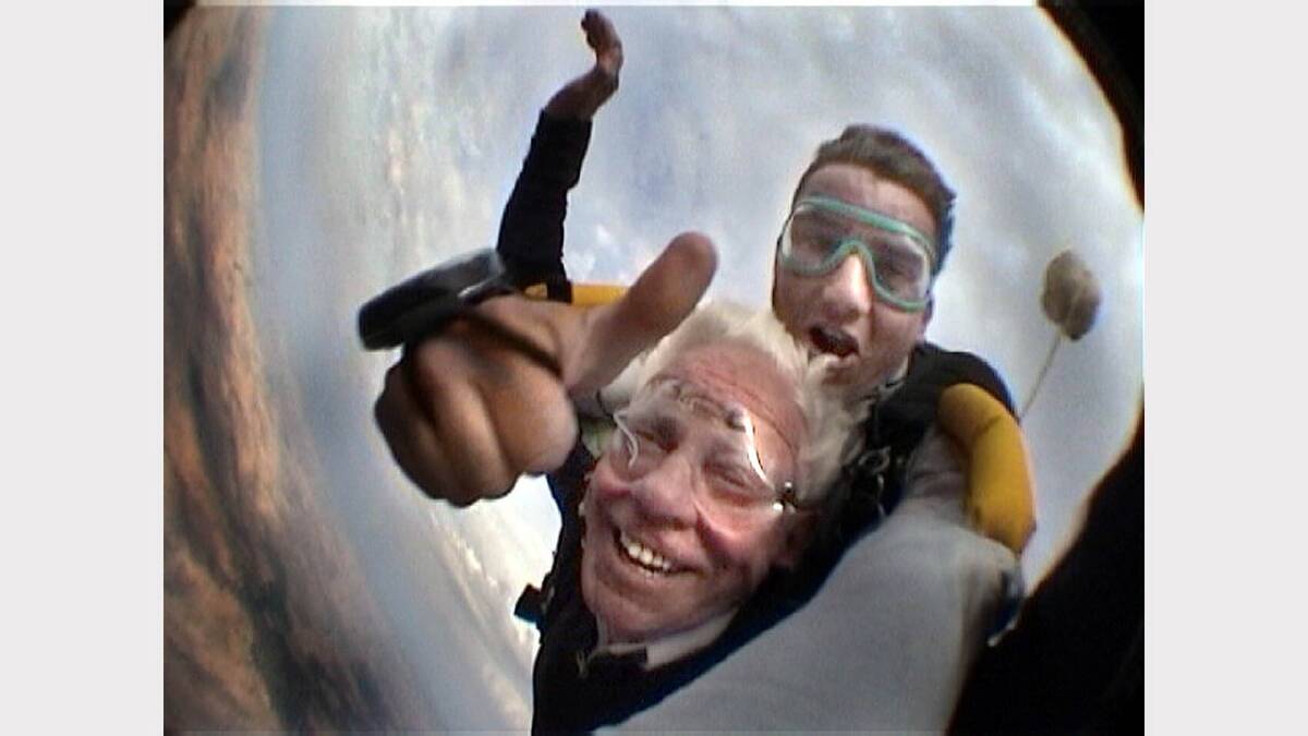 Gordon White, 82, skydiving with instructor Rod Allen over Corowa.