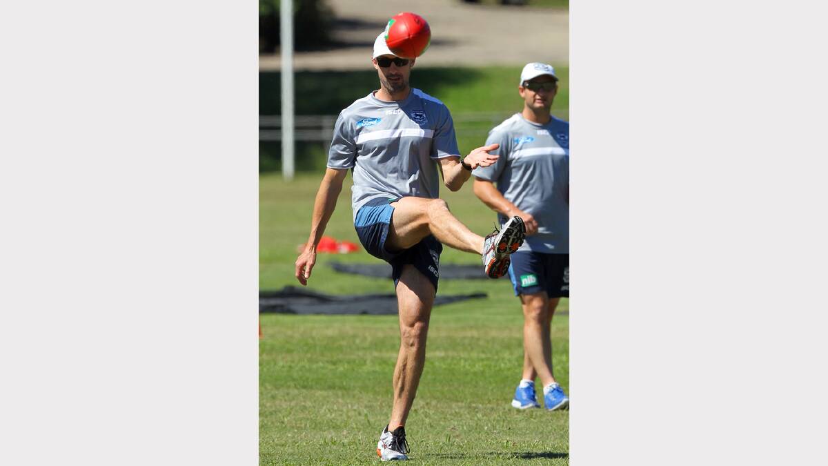 Geelong Football Club trains at the Mt Beauty football ground for the AFL pre-season. Nigel Lappin.