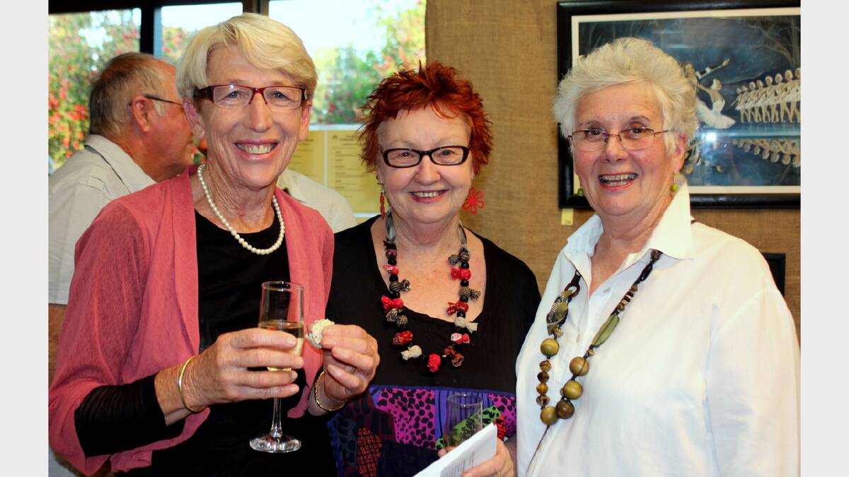Barbara Hoodless, Denise O'Keeffe and Kathy Blackmore at the opening of Buds Art Group sale and exhibition at the Thurgoona Community Hall.