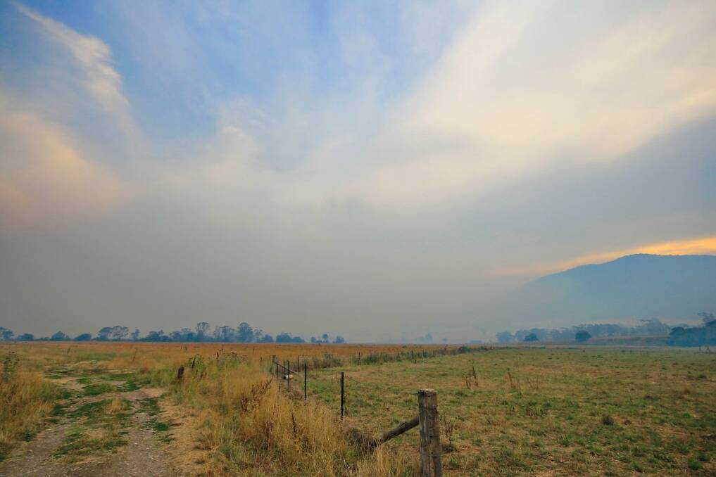Smoke coming from Mt Beauty. Picture taken at Tawonga-Mountain Creek Road by Greg Sujecki.