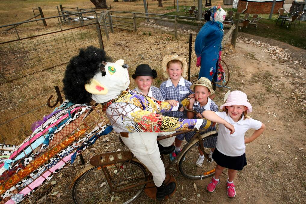 Rutherglen Primary School's Riley Welsh, Jasmine Bourke, Tilly Pinn and Elly Pollock have created scarecrows for the reCYCLING Sculpture Tour Trail.