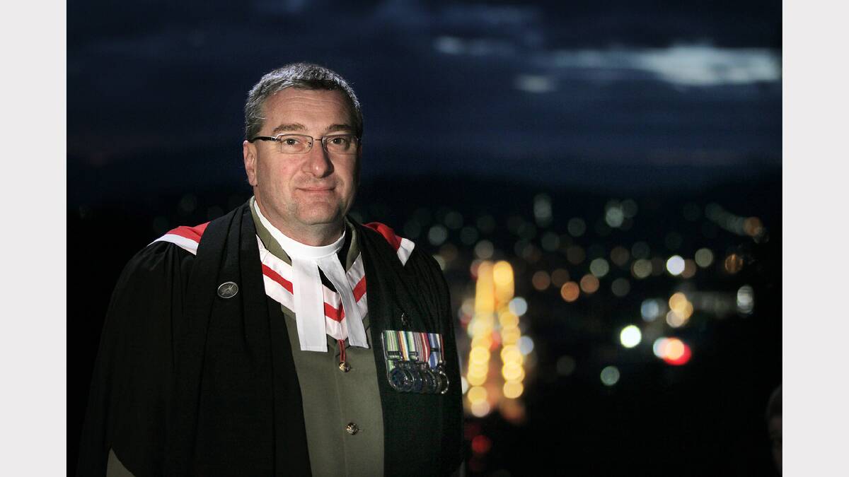 Australian Army Chaplain Charles Vesely, of Bonegilla, at the dawn service. PICTURE: Tara Goonan.