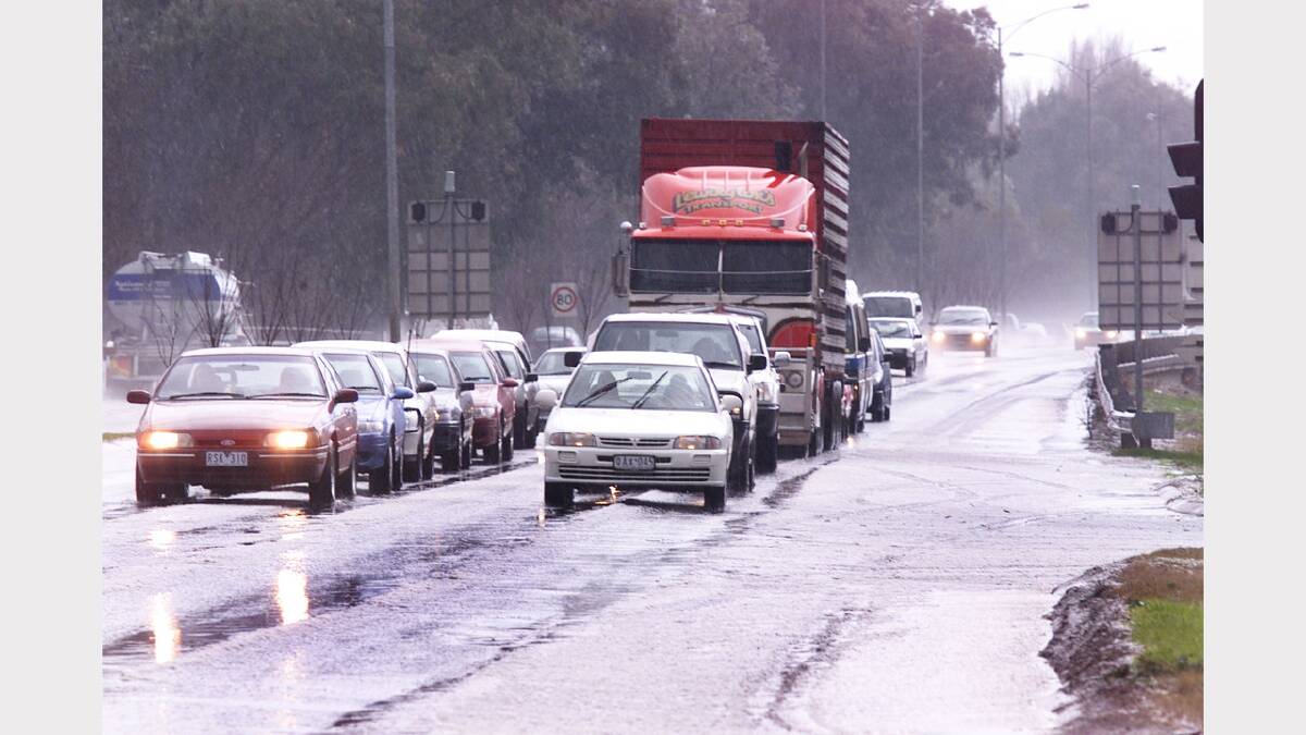 August 2002 - Lincoln Causeway, Wodonga