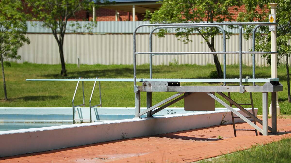 The diving board at Rutherglen pool will now be fixed instead of sprung, to meet safety requirements. Picture: MATTHEW SMITHWICK