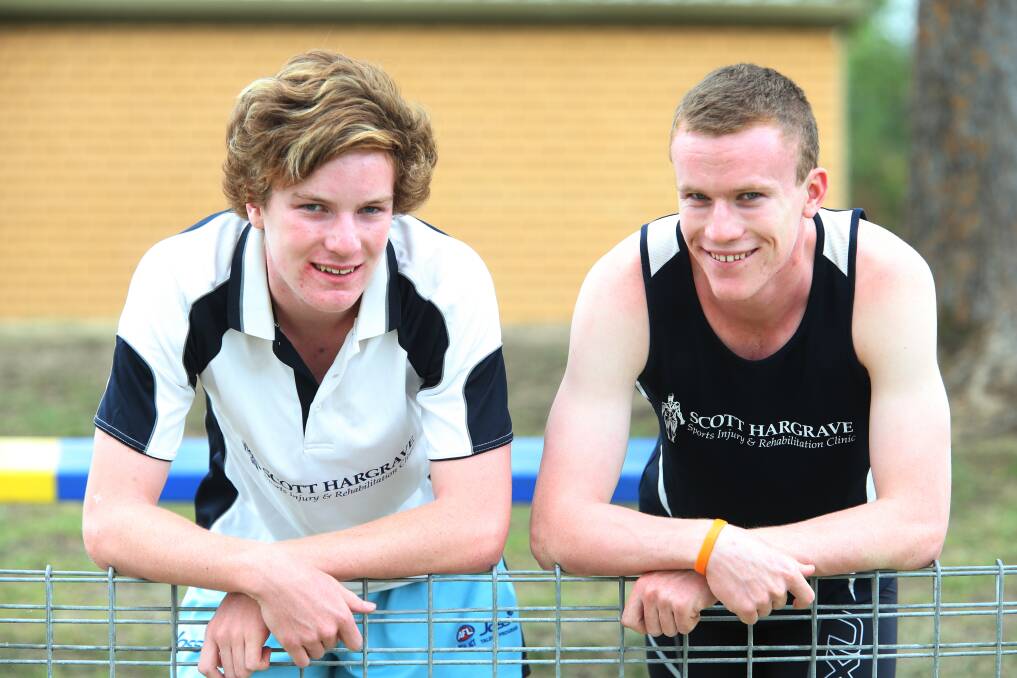  Carson Lehmann, 14 and his brother Brady, 18, hope to pull off a double at the Burramine Gift. Picture: PETER MERKESTEYN 