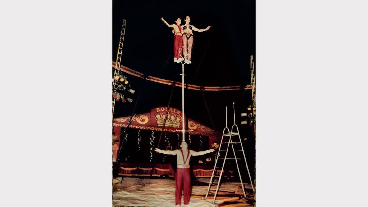Circus Royale performers in 1999
