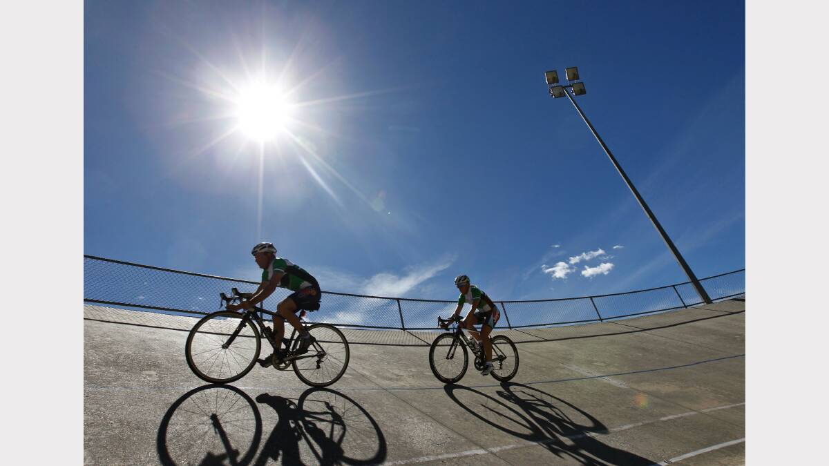 Riders Taryn Heather and Ken Payne at the velodrome. Picture: BEN EYLES