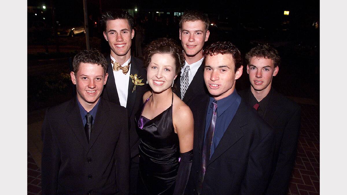 2002 - Murray High School - Dean Walsh, Trent Rixon, Kimmy Styles, Ben Butchart, Luke Packer & Jeremy Maggs.