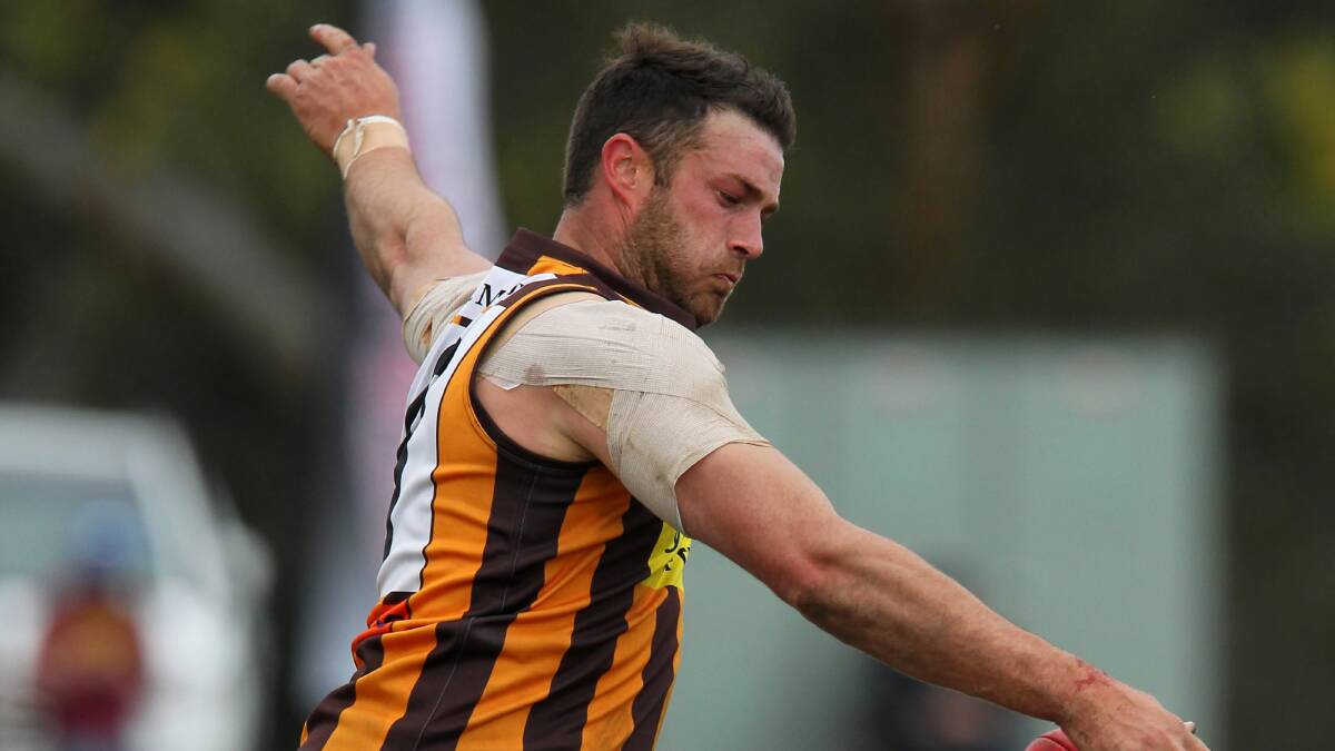 Karl Norman has signed with Glenrowan.