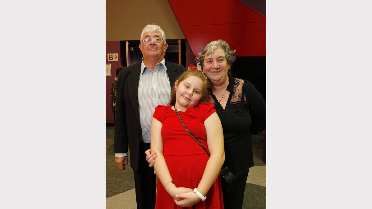 Kevin and Lyn Bell, and Bella Dooley, 9, all of Wodonga.