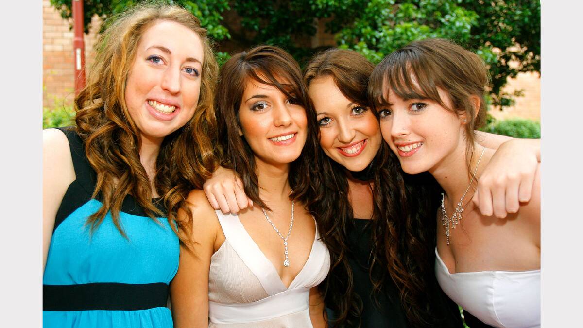 2008 - Albury High School - Holly Voss, Nora Halimi, Jenna Wraith, Sarah Neville.