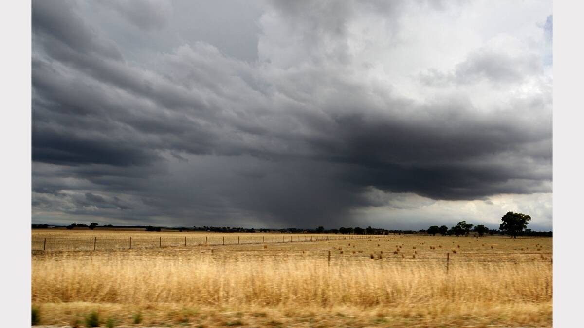 Storm brewing over Corowa. March, 2009