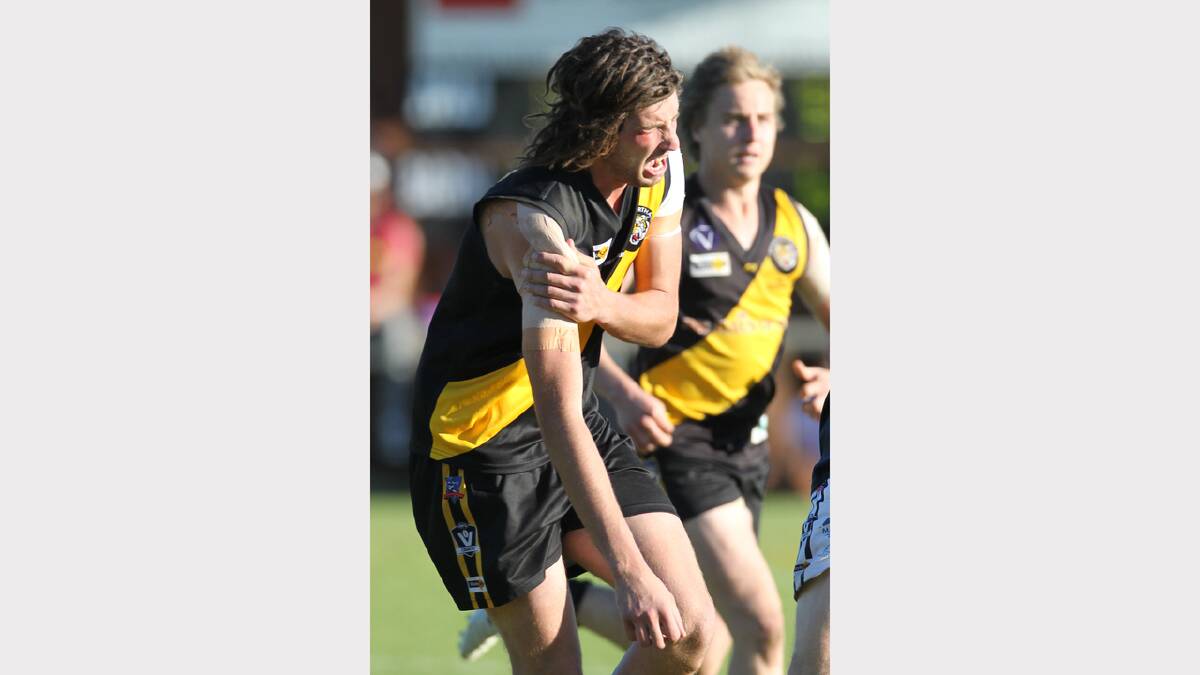 Barnawartha Tigers player Lachlan Barter dislocated his shoulder on the field. “This moment came down to observation, you just have to sit there and watch the game but also look at other things happening around the ground that might be a little more interesting than someone chasing a football,” Jesser says.