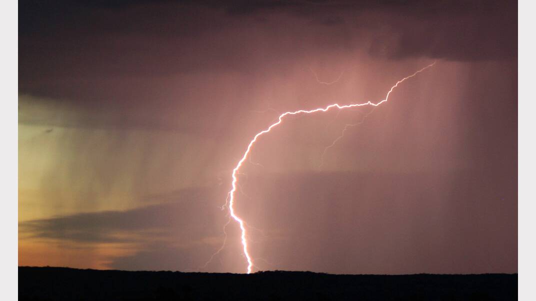 Lightning over Wangaratta. Picture: LAURETTA ALEXANDER