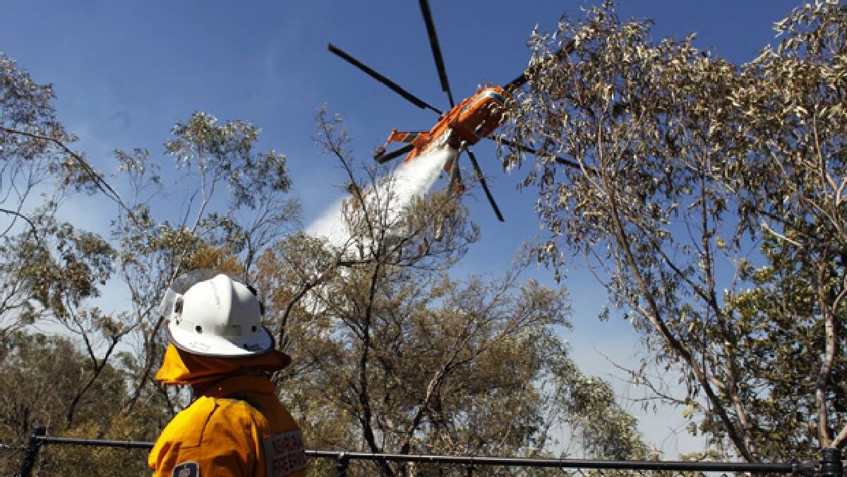 An air crane in action over Grose Road, Springwood. Picture: Andrew Meares, Fairfax Media 