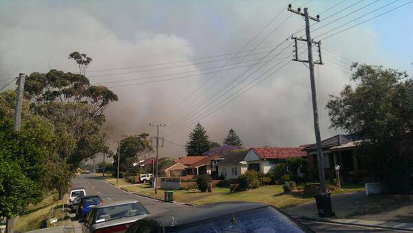 Smoke rolls across Dudley (Twitter via @ausjourno).