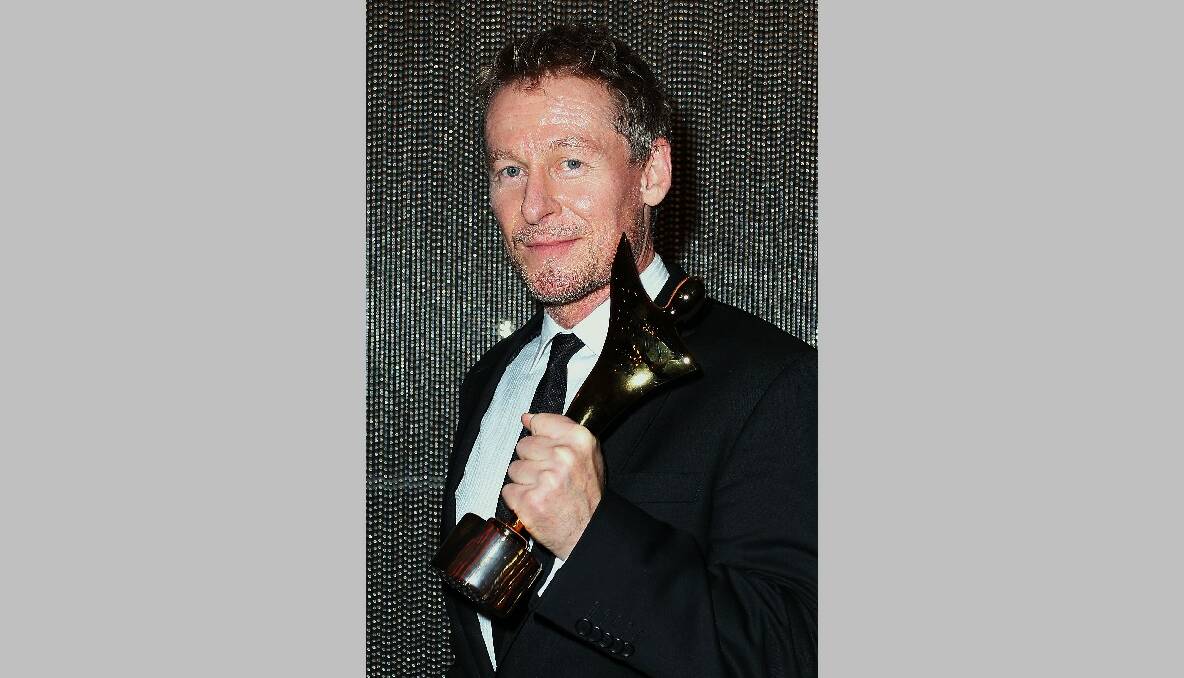 Richard Roxburgh celebrates his award for Best Lead Actor in a Television Drama for 'Rake' at the 2nd Annual AACTA Awards. Photo by Lisa Maree Williams/Getty Images