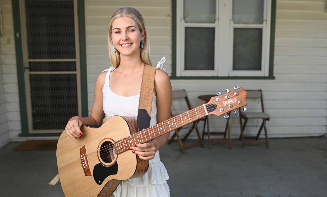 PERFORMANCE ON PAUSE: Wangaratta's Jade Gibson says she's heartbroken the Tamworth Country Music Festival, and her shot at winning the famous Star Maker competition, has been postponed to April. Picture: MARK JESSER