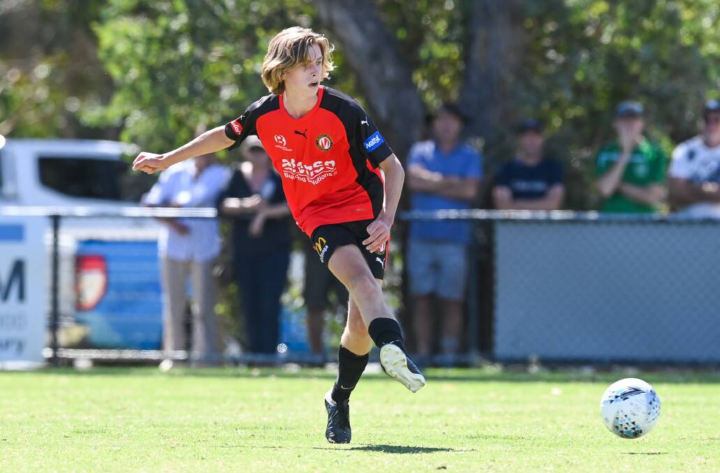 ON THE BALL: Players wanting to be part of Murray United's SAP program will still be able to play in the Albury-Wodonga Football Association. Picture: MARK JESSER