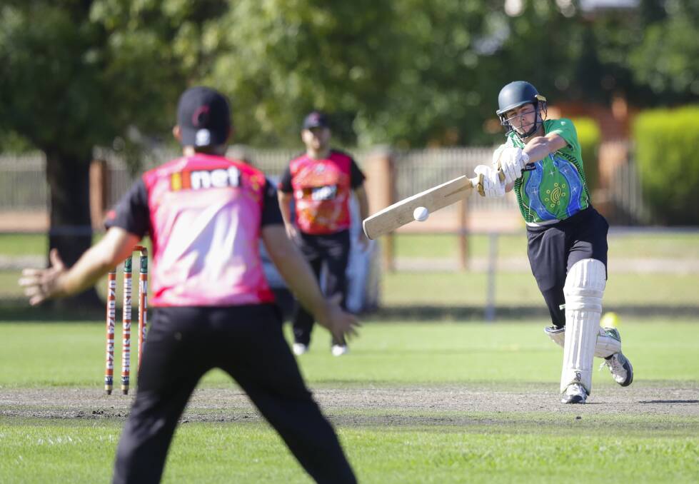 Wade King batting for Melbourne Stars against Sydney Sixers at Billson Park. Picture: ASH SMITH