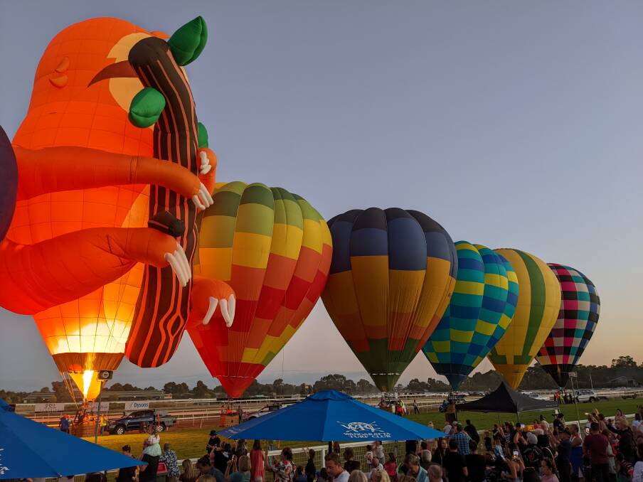COLOURFUL: A 5000-strong crowd attended the Balloon Glow on Saturday night. Picture: CAROLINE TUNG