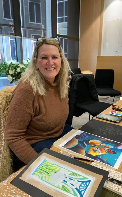 Albury's Janine McKay enjoys the art sessions she attends once a week ran by the Albury Wodonga Regional Cancer Centre. Picture supplied. 