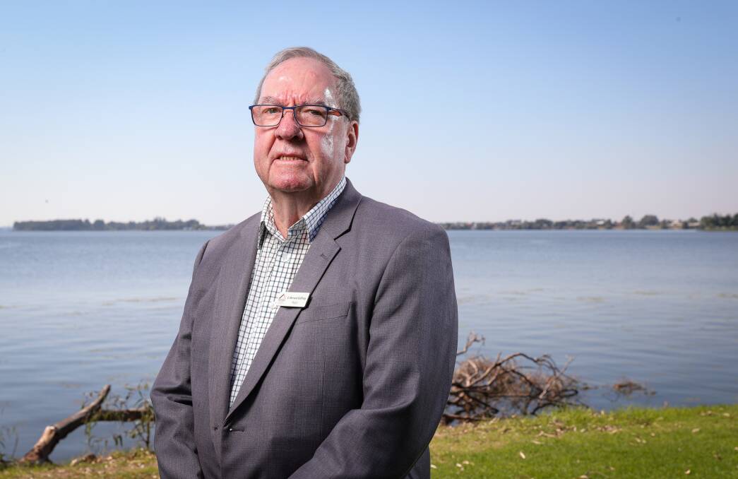 Indigo Shire deputy mayor Bernard Gaffney pictured at Lake Mulwala. Picture by James WIltshire