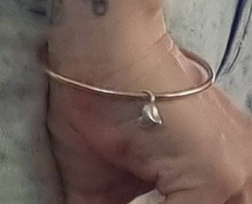 The rose gold bracelet that was lost on Ford Street near Bridge Road Brewers on Saturday afternoon. 
