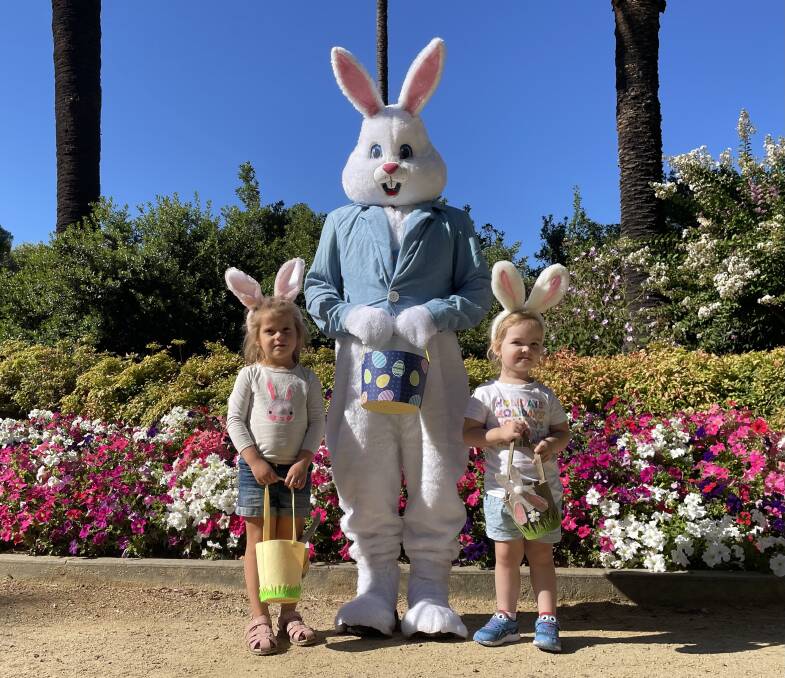 Hannah, 4, and Millie, 3, pictured with Easter Bunny, are getting ready for the 2024 Border Easter Egg Hunt on March 16. Picture by Madilyn McKinley