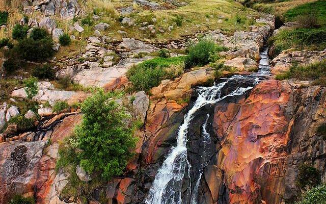 PHOTO OF THE DAY: @mebouwman "Beechworth Creek & Falls. . . . #springcreek #creek #newtonfalls #waterfall #beechworth #albury #wodonga #nature #bridge #visitvictoria #discovervictoria #wandervictoria #SeeAustralia #VisitAustralia #Australia #roadtrip. . #instatravel #travelstoke #travelgram #wanderlust #igtravel #instago #travelphotography"