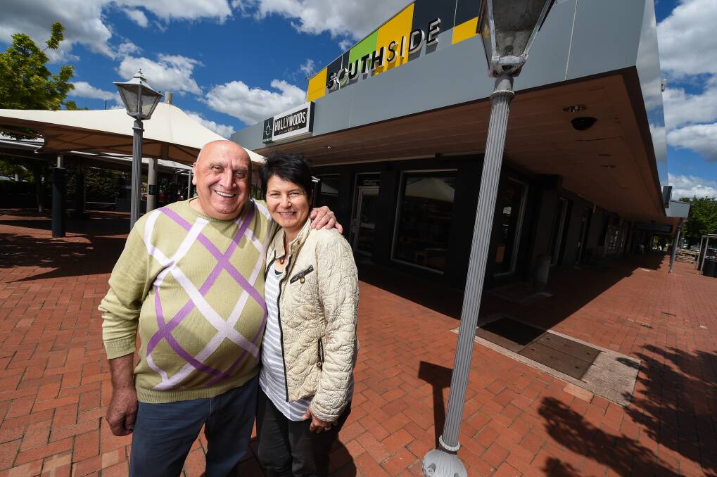 Italy on a Plate owners Carmelo Cardamone and Pierina DeGrazia ahead of their Wodonga opening late last year.