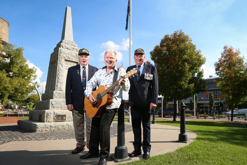 WAR SONGS: Vietnam veterans Eric Leask and Ross Hore in Wodonga ahead of Border performer Rodney Vincent's show, Songs from the War Years. Picture: JAMES WILTSHIRE