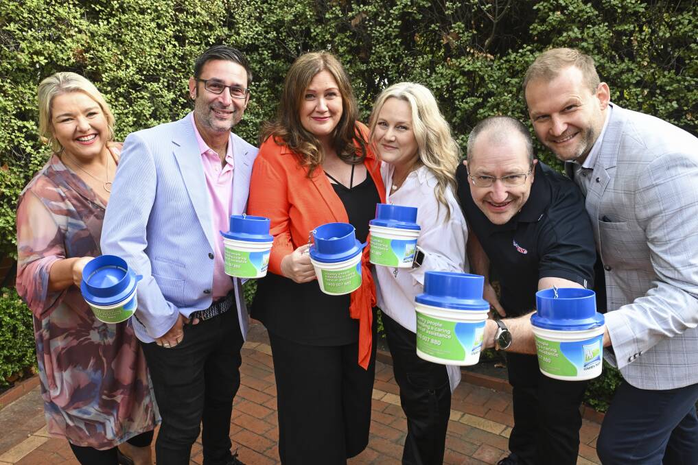 Andrea Lever, Anjay Zazulak, Belinda Mead, Caitlin Clarke, Matt Griffith and Craig Quilliam support Country Hope's On Key 4 Kids. Picture by Mark Jesser