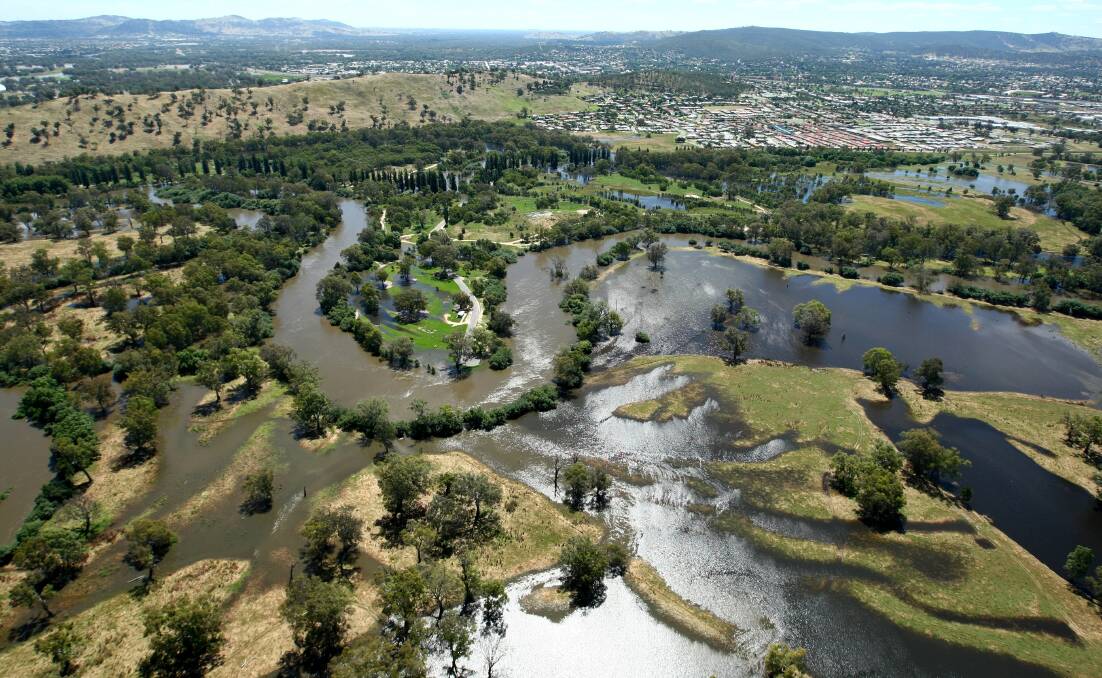 HISTORY OF FLOODING: The Murray River at Mungabareena Point in 2010.