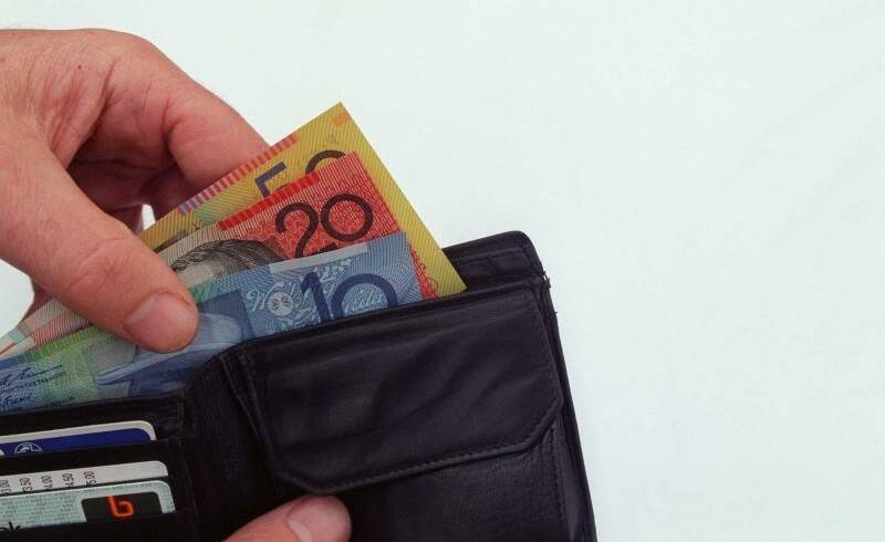 Caught on camera: False report about stolen wallet backfires
