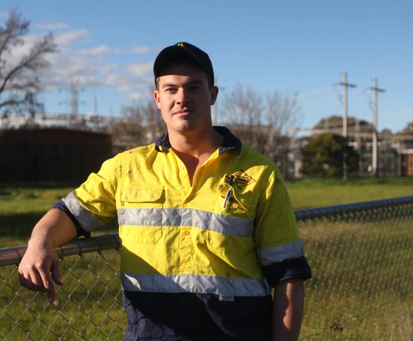 HARD AT WORK: A knee injury on the football field for Tumbarumba has meant Dean Young needs to be even more careful at work, especially during Tradies National Health Month. Picture: SHANA MORGAN