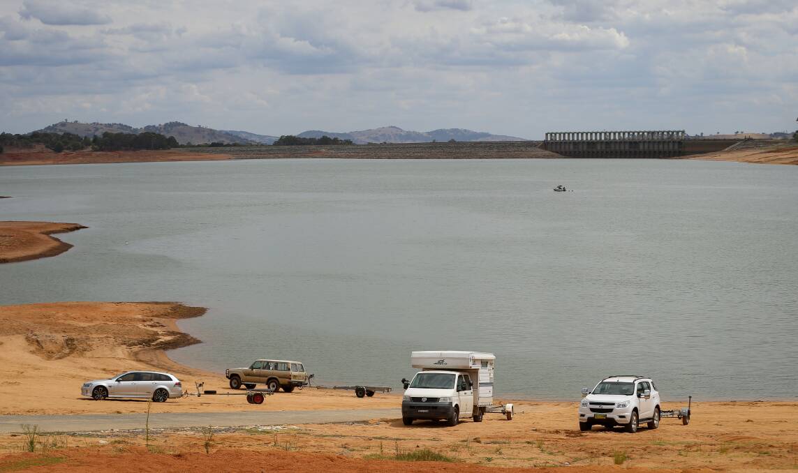 Rules for cross-border fishing licences at Lake Hume relaxed