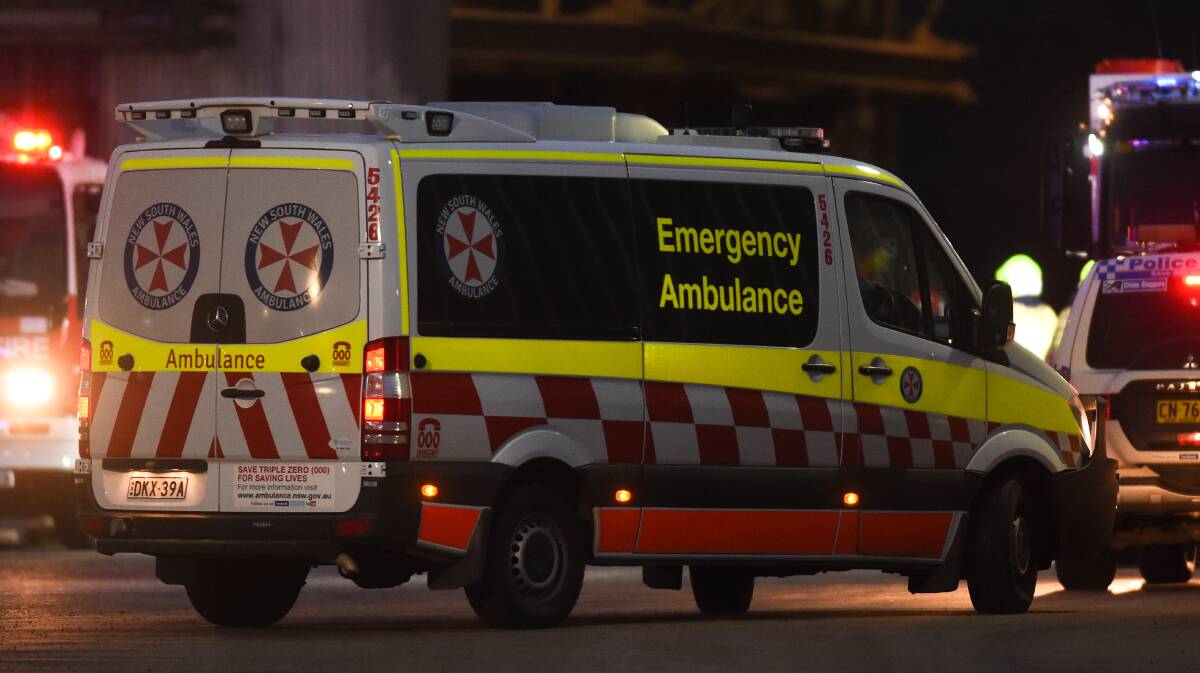 Patient dies in hospital after waiting an hour for an ambulance